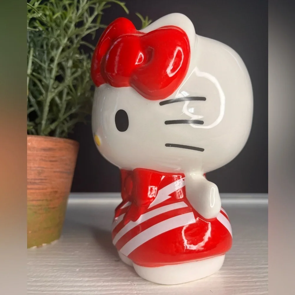 Sanrio Hello Kitty 3D Christmas Figural Mug Candy Cane Dress 22oz NWT